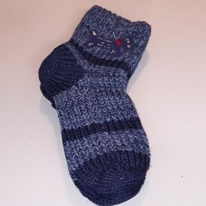 Avon Blue Cat Pattern Knit Socks